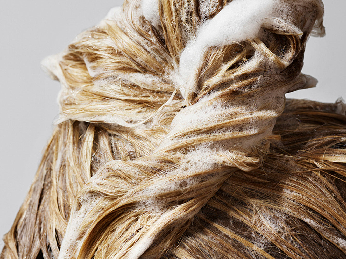 Oribe Shampoo For Magnificent Volume