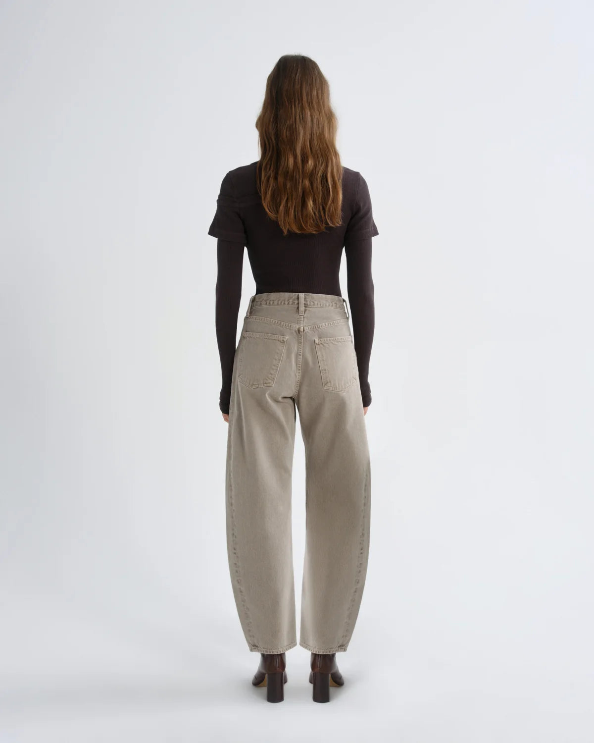 Agolde Luna High-Rise Pieced Taper Jeans in Cedar