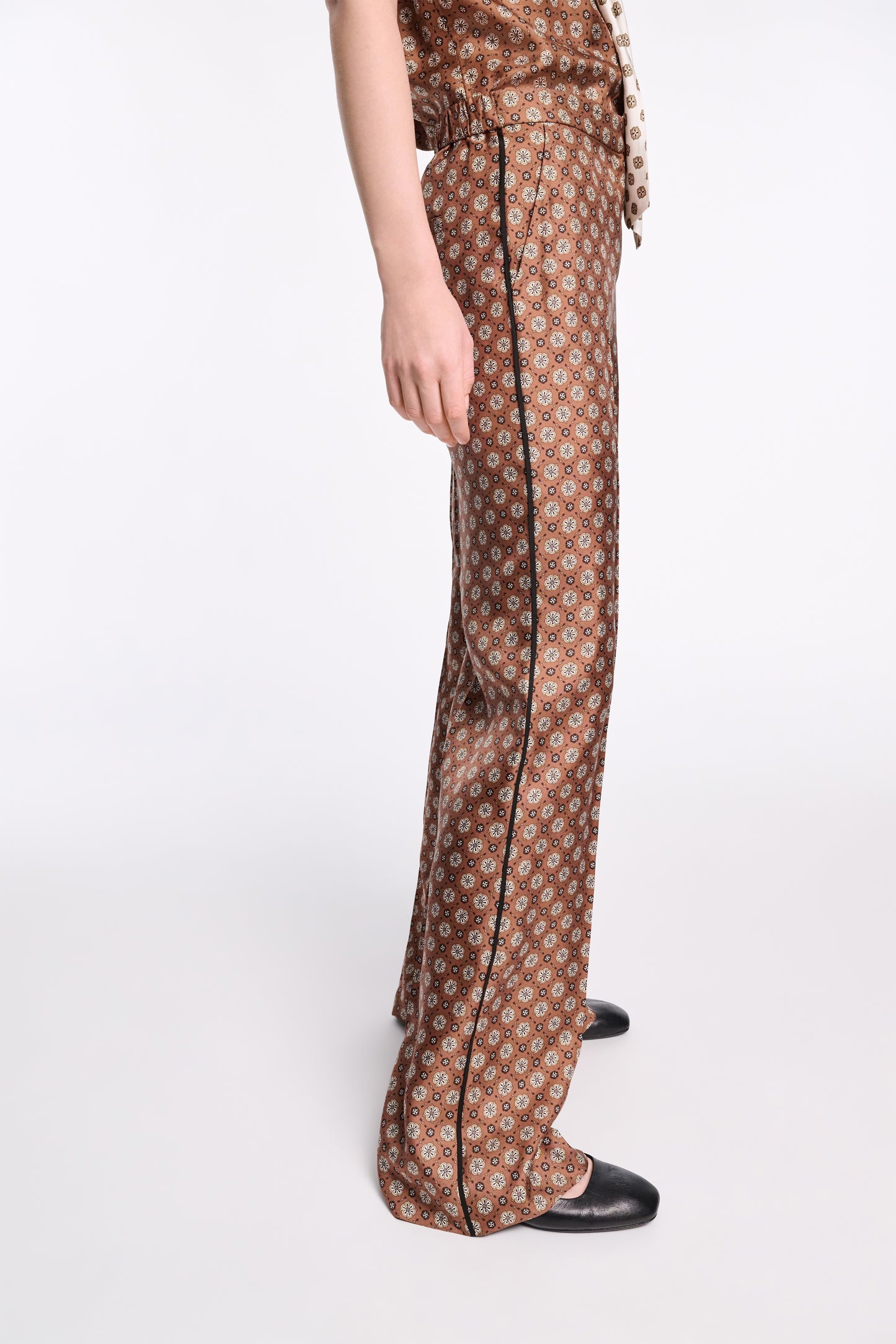 Dorothee Schumacher Graphic Dreams Pants in Brown Big Tie