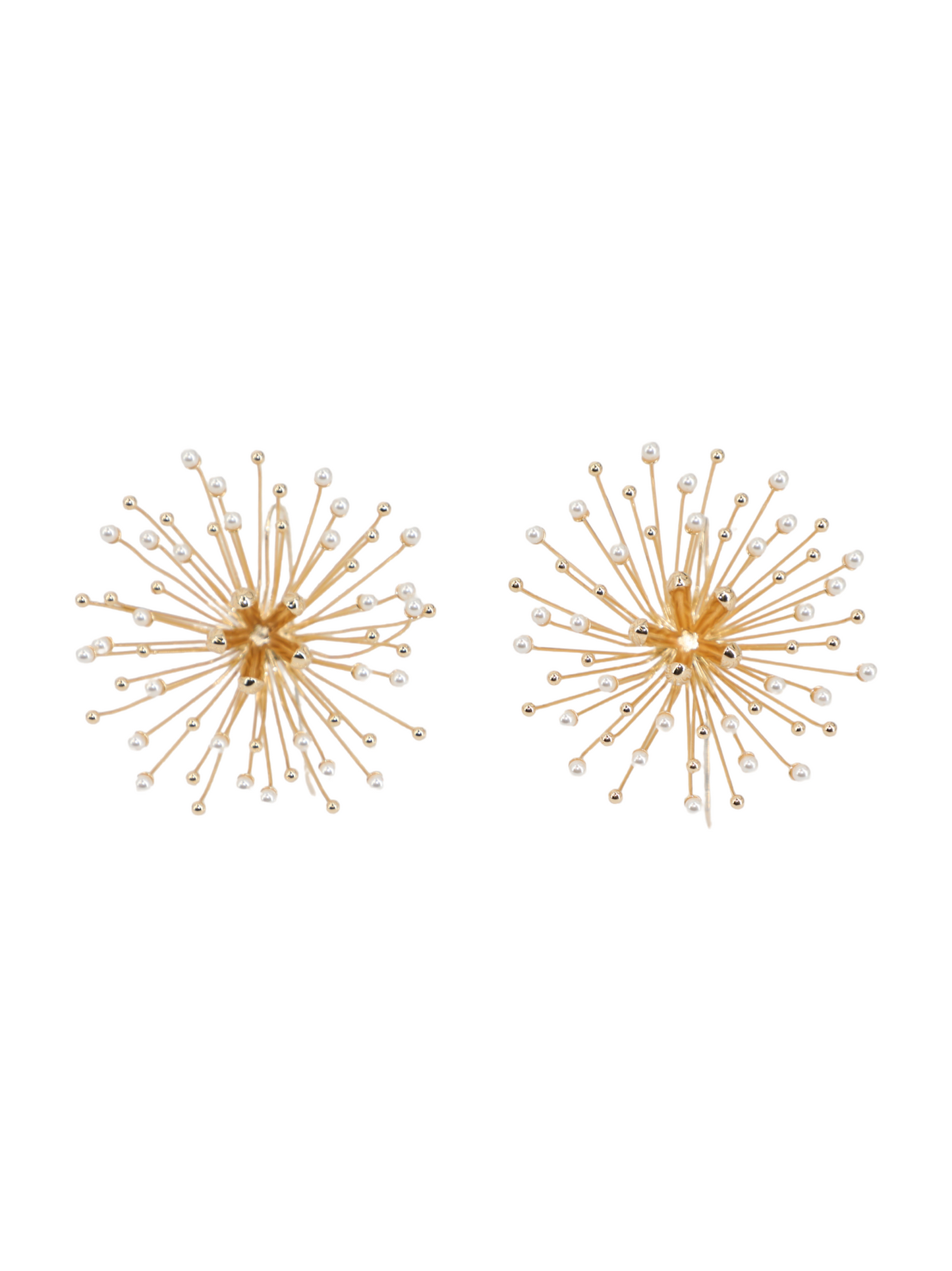 Cult Gaia Damita Earring in Pearl