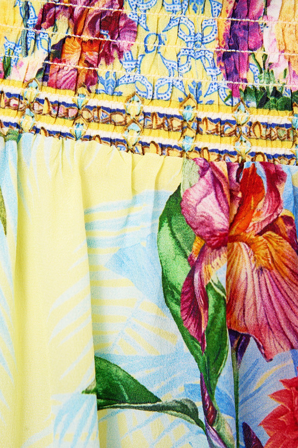Camilla Off Shoulder Short Dress in Flor Fantástica