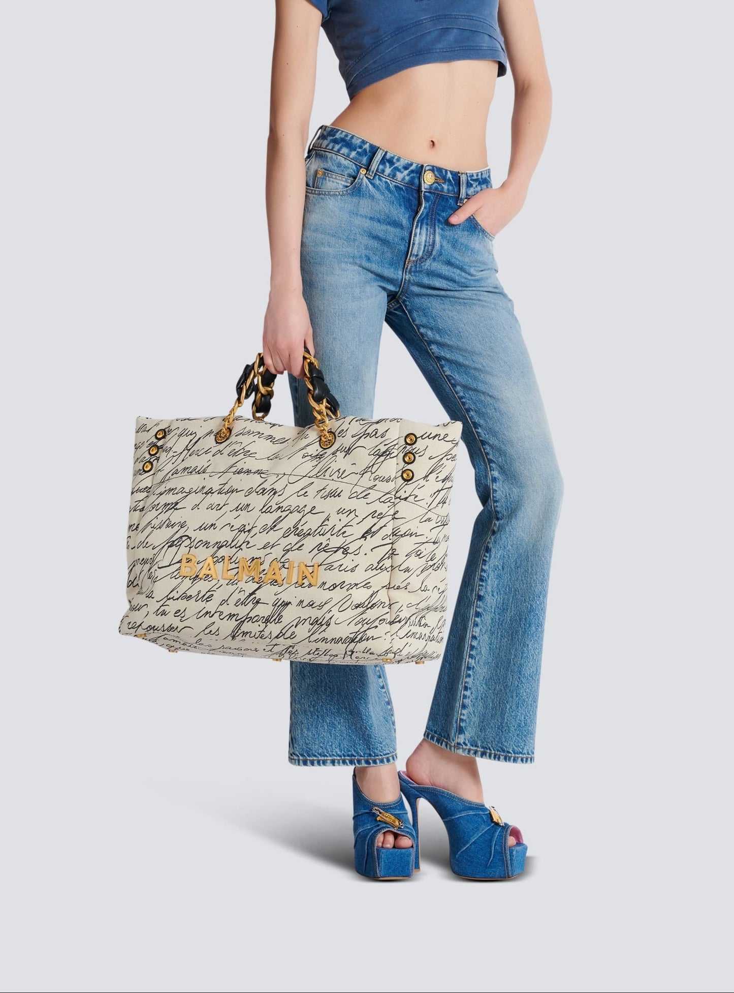 Balmain 1945 Soft Cabas XXL-Love Letter Canvas in Naturel/Noir