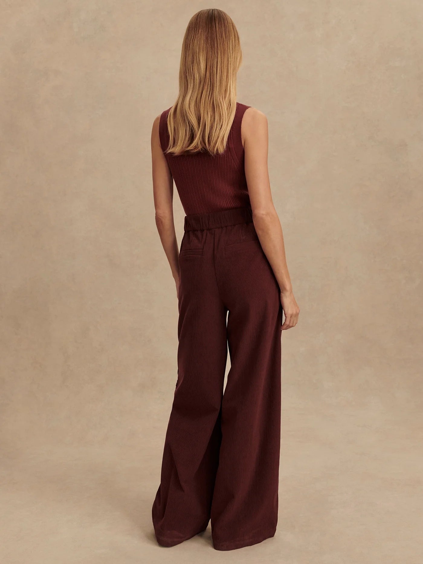 Varley Floris Wide Leg 29.5 in Decadent Chocolate