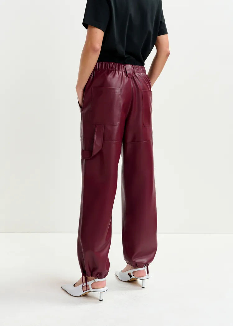 Essentiel Antwerp Itao Faux Leather Tapered Cargo Pants in Margot Mauve