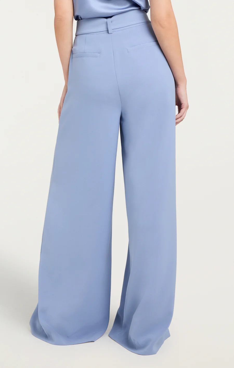 Cinq à Sept Shauna Pant in Stonewash