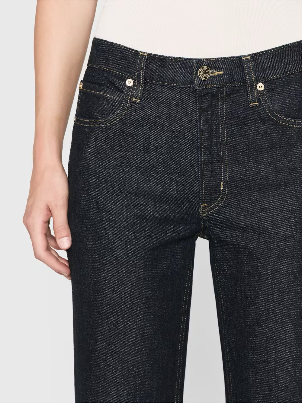 Frame Denim The Hang Jeans in Rinse