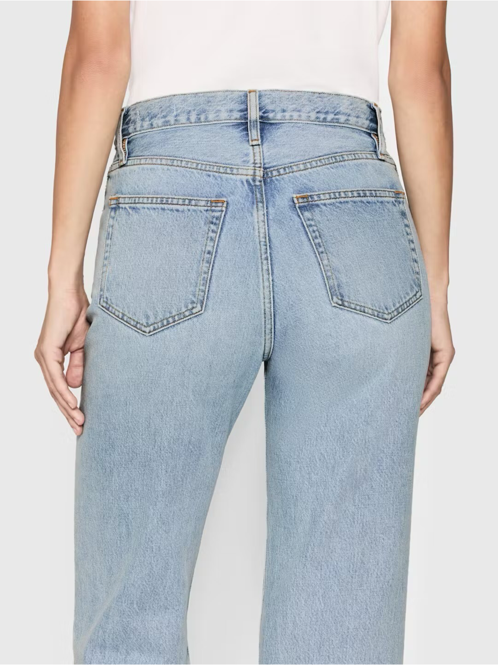 Frame Denim Le Jane Crop Jeans in Willamette
