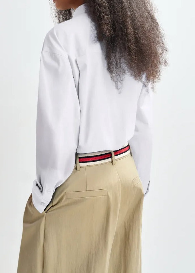 Essentiel Antwerp Jambers White and Navy Cotton Shirt With Removable Bow Tie