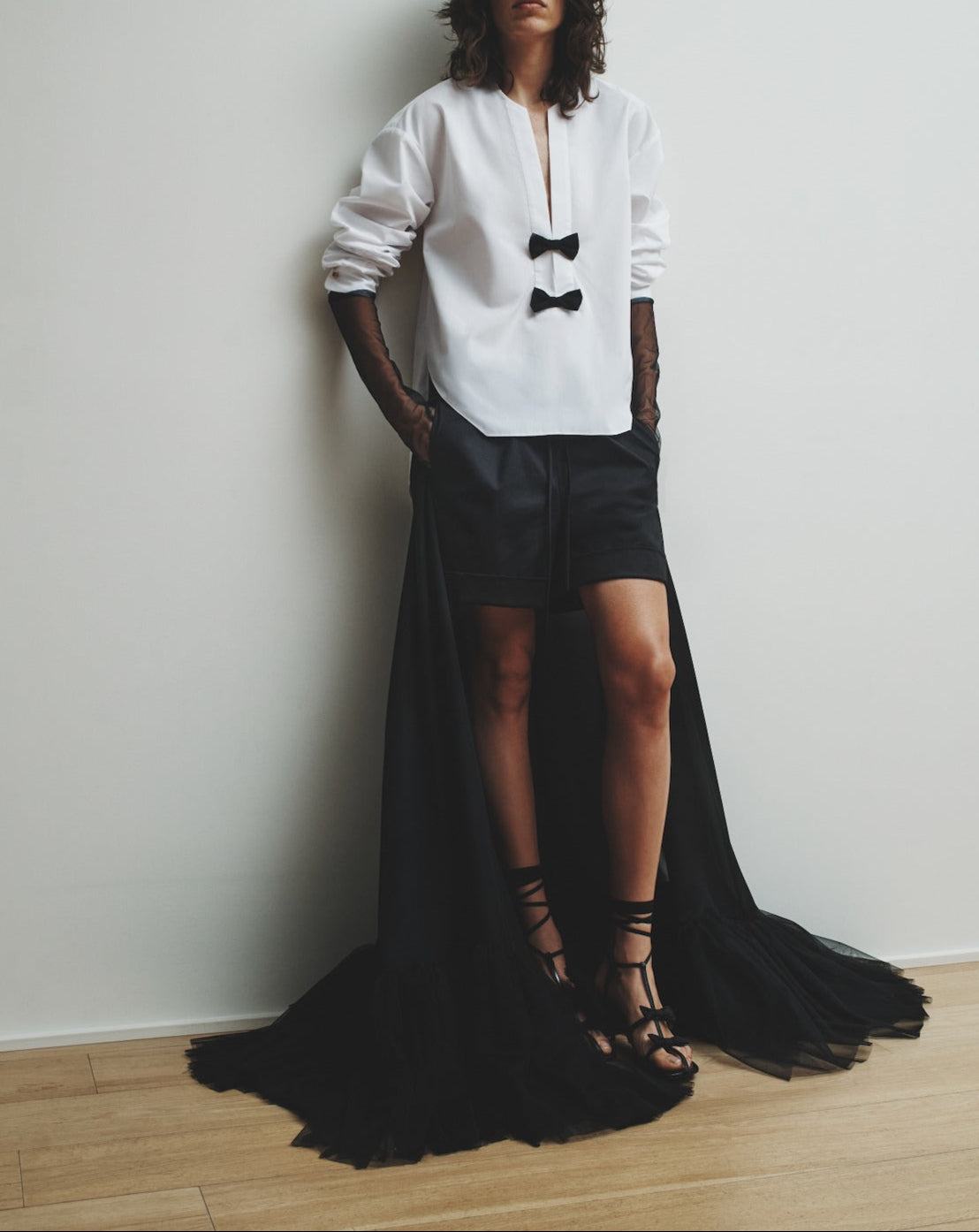Hellessy James Shirt in White/Black