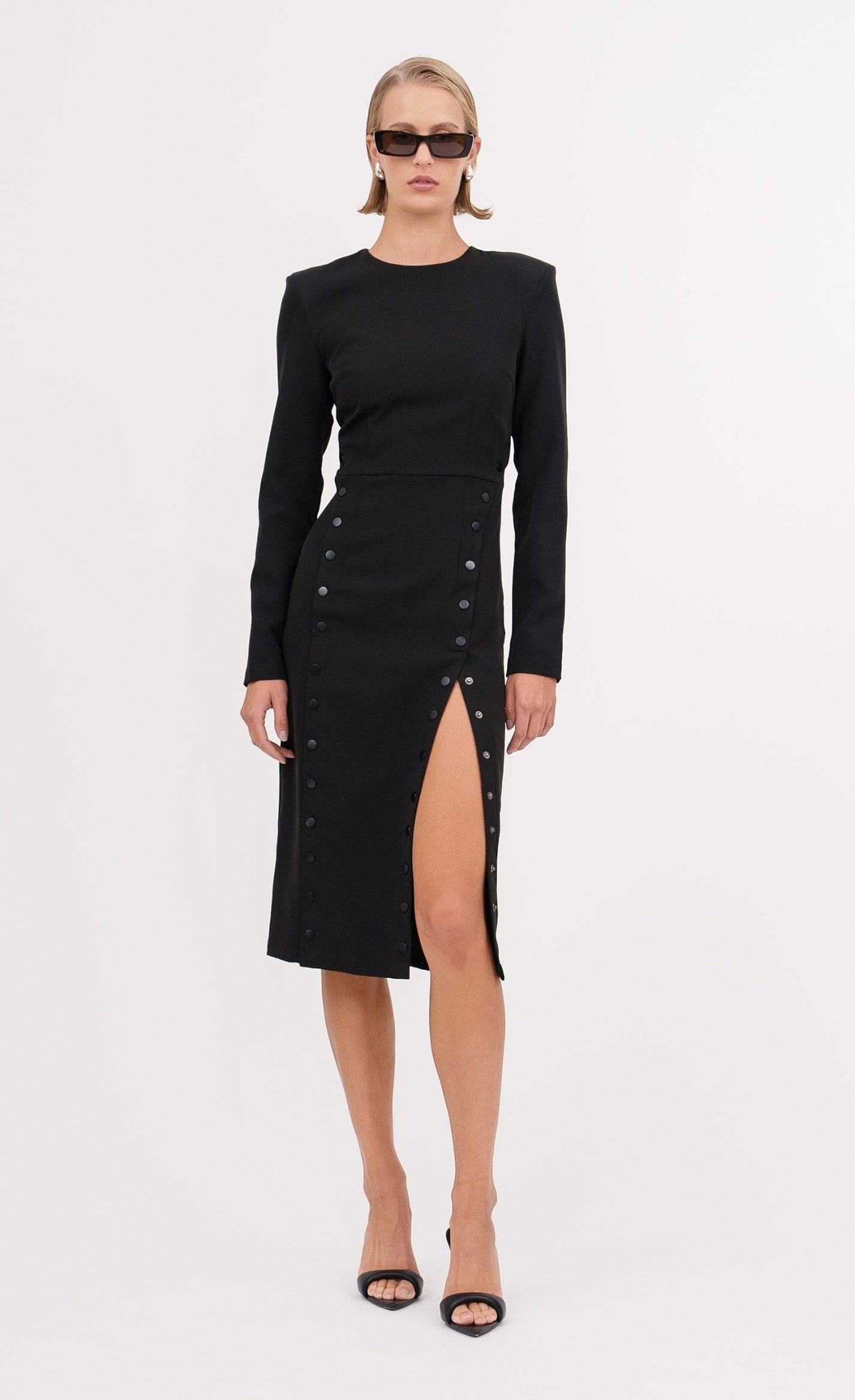Nonchalant Cora Dress in Black