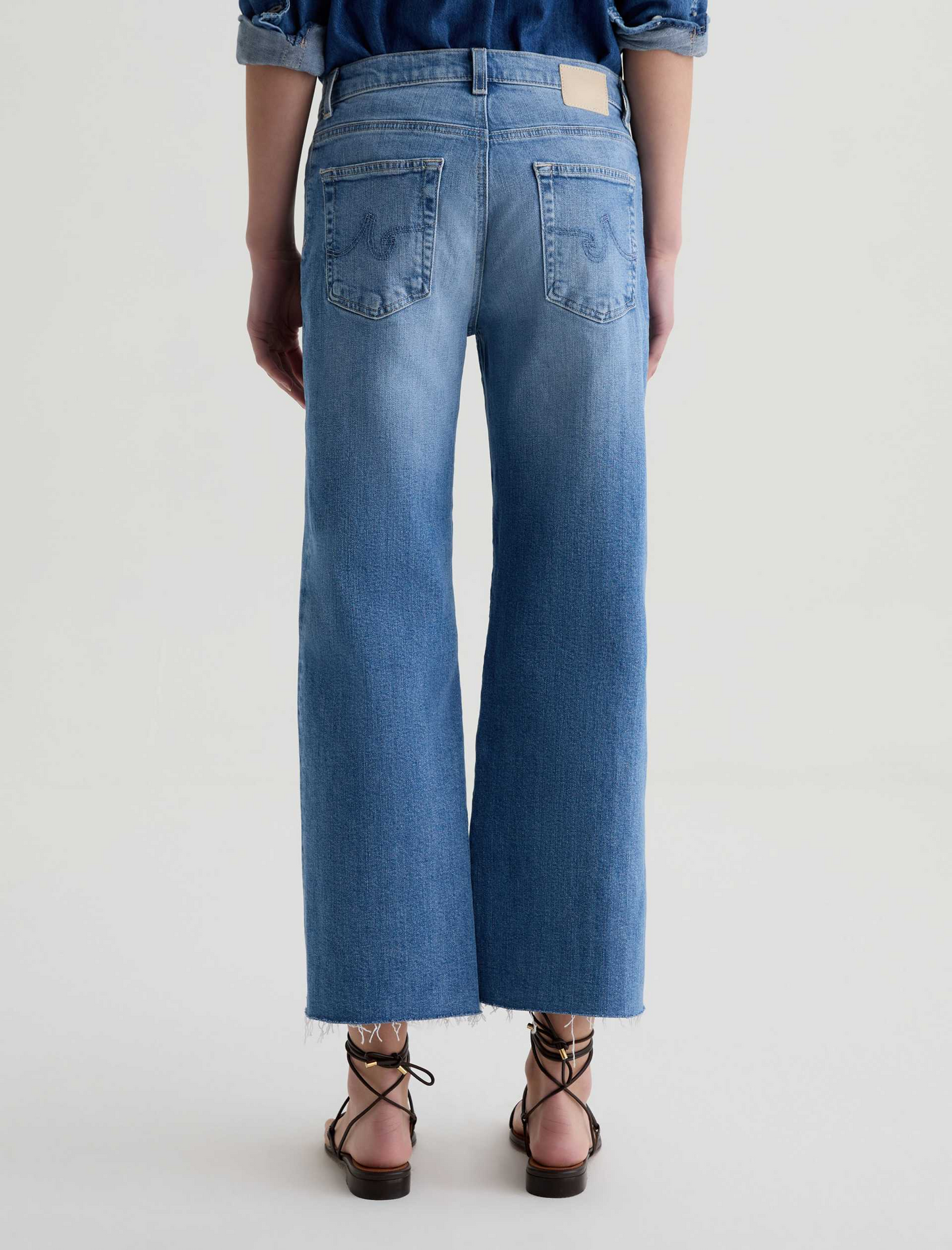 AG Saige Wide Leg Crop Jeans in Rosarito