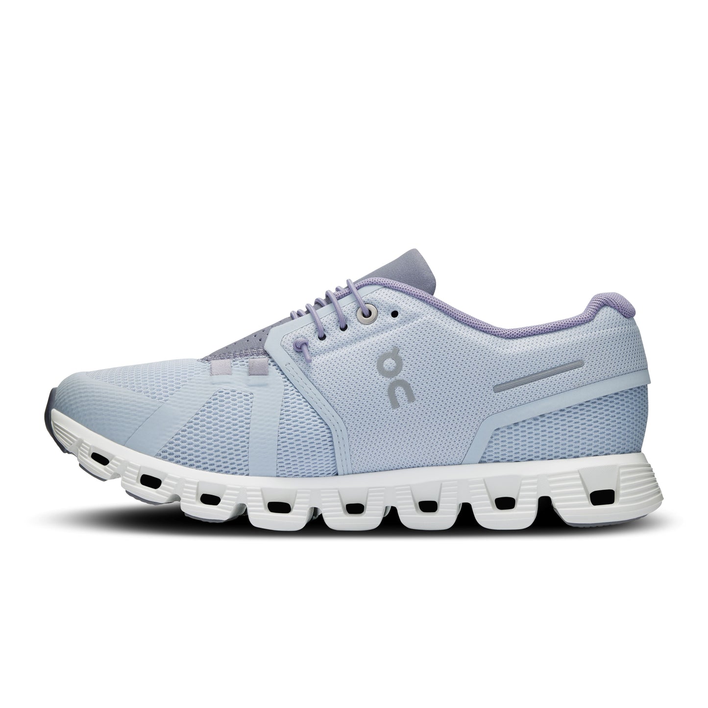 On Running Women's Cloud 5 Sneaker in Heather/Fossil