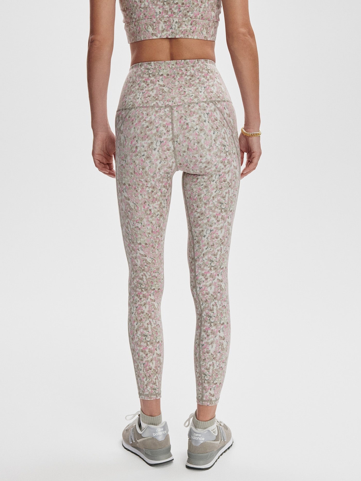 Varley Move Pocket High 25" Leggings (More Colors)