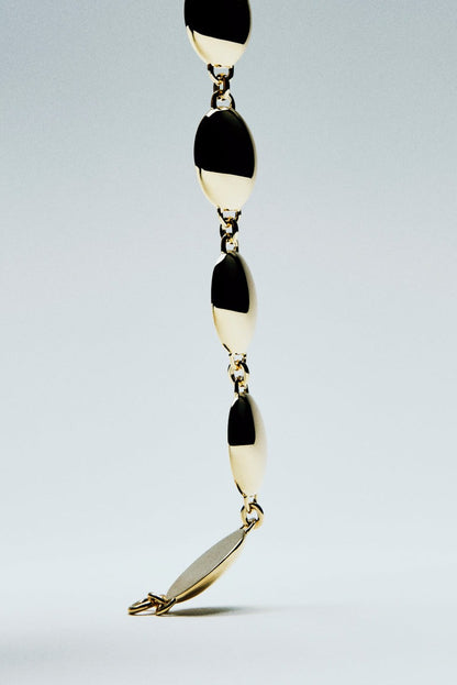 Ragbag Dualism Oval Bracelet in Gold