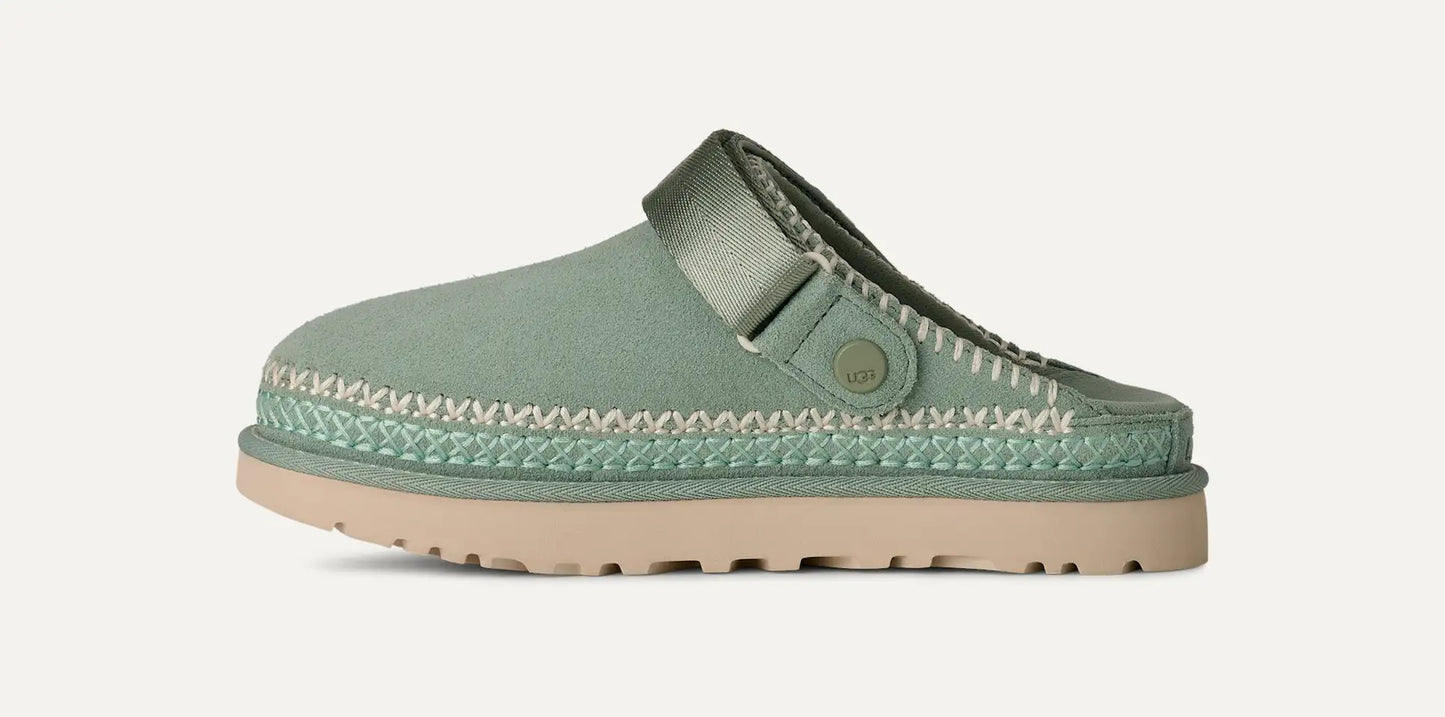 UGG Goldenstar Meadow Accent Clog in Artichoke
