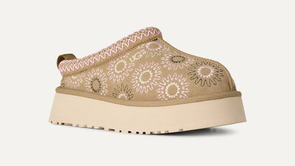 UGG Tazz Sun Stitch in Mustard Seed