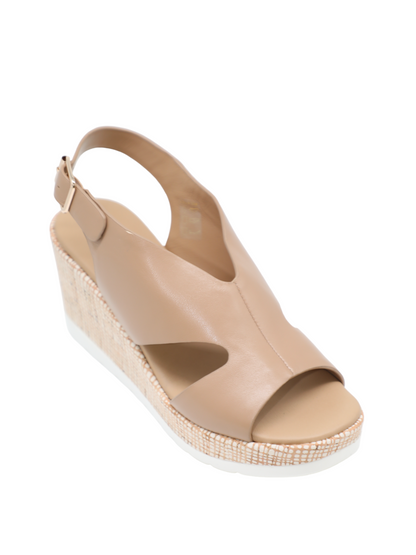 Ron White Dacota Wedge Sandal in Fawn