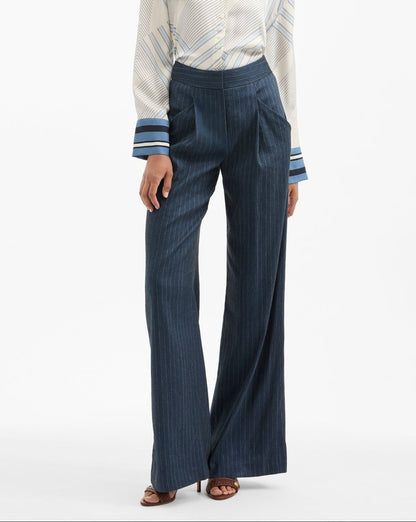 Veronica Beard Rimini Pant in Blue/Dove