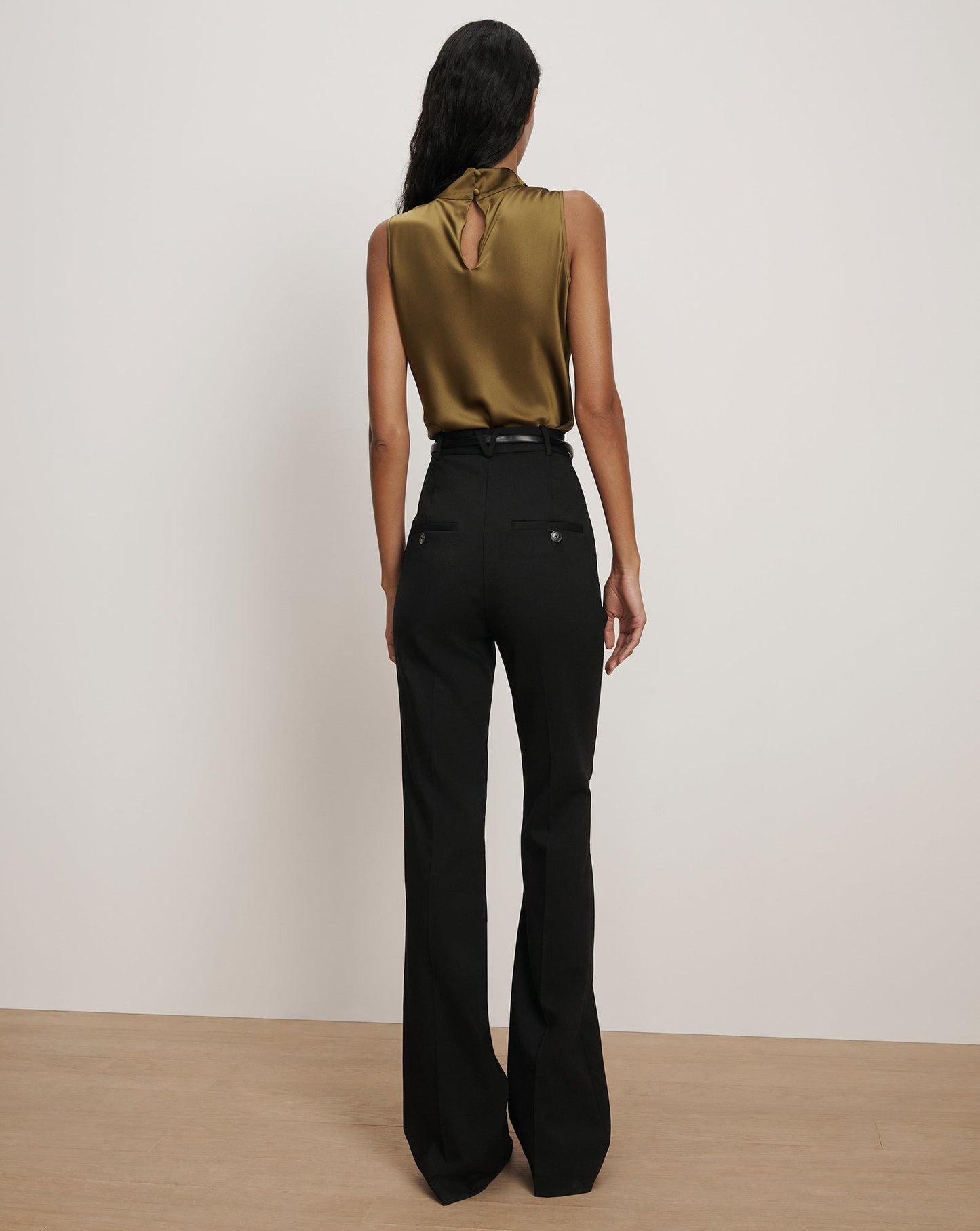 Veronica Beard Tam Silk Sleeveless Top in Moss