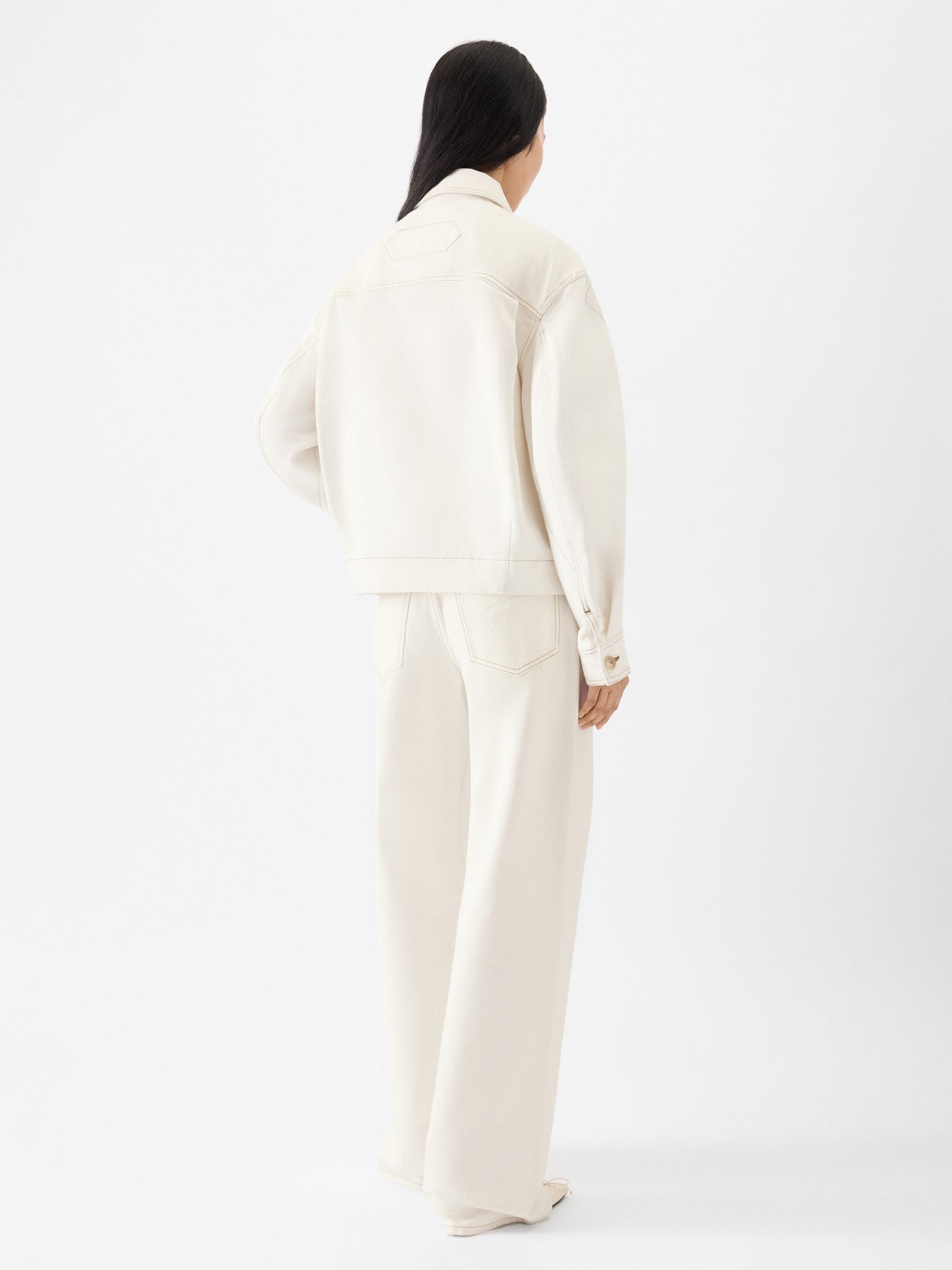 Jacquemus The Canevas De-Nîmes Denim Jacket in Off White/Tabac