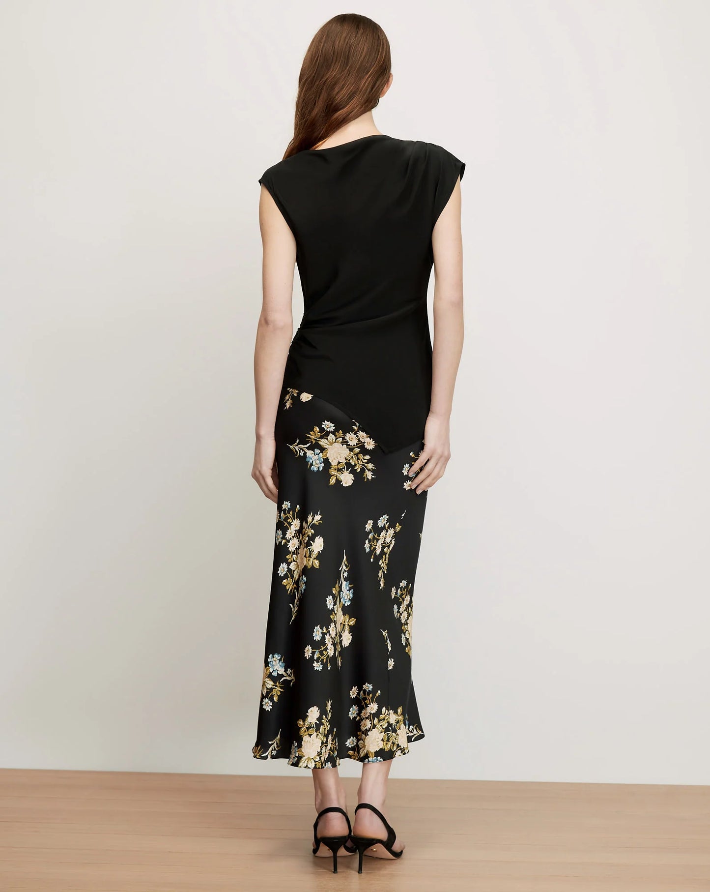 Veronica Beard Yvonne Asymmetric Top in Black