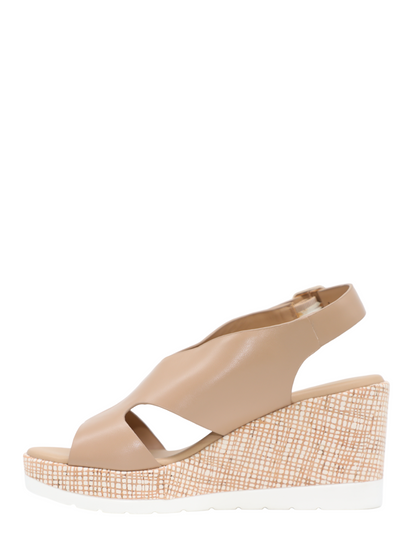 Ron White Dacota Wedge Sandal in Fawn