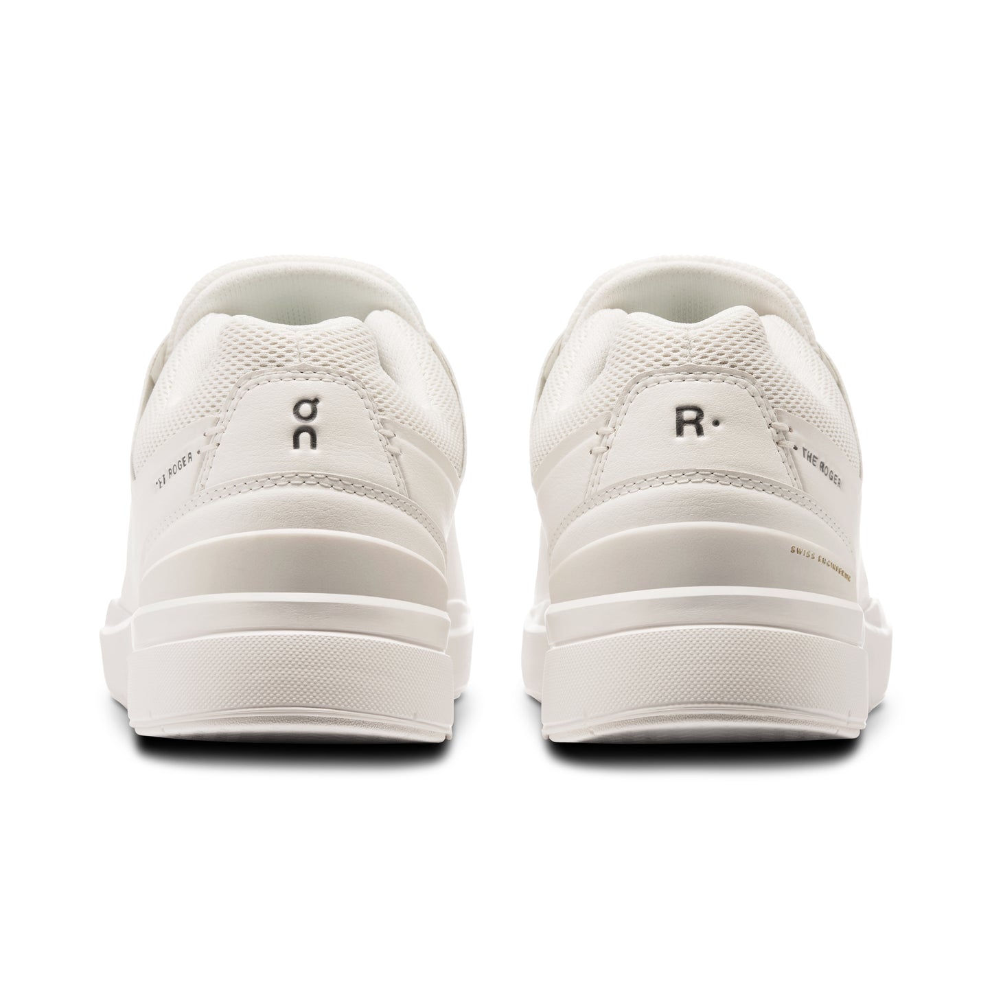 On Running The Roger Advantage Sneaker in All White