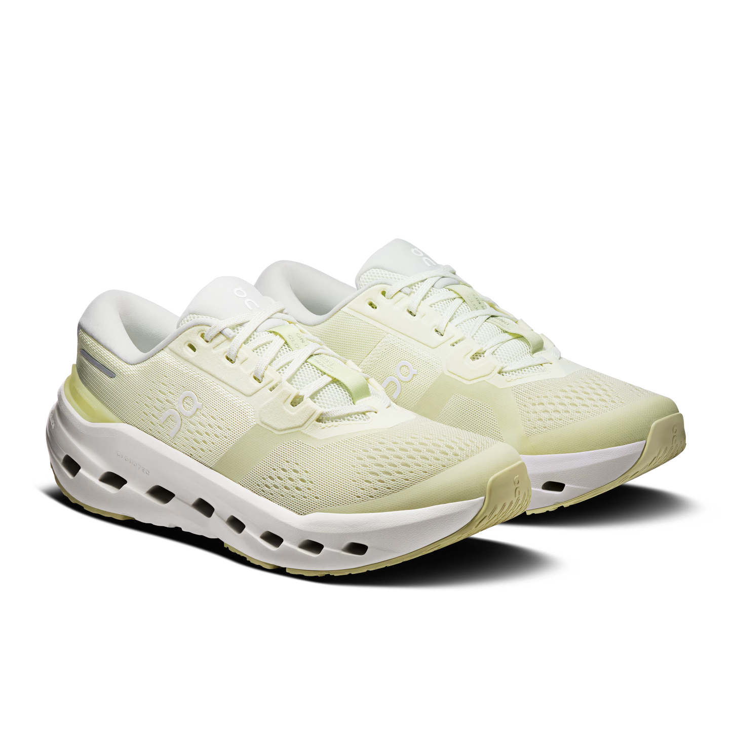 On Running Women's Cloudrunner 3 in Seedling/Ivory