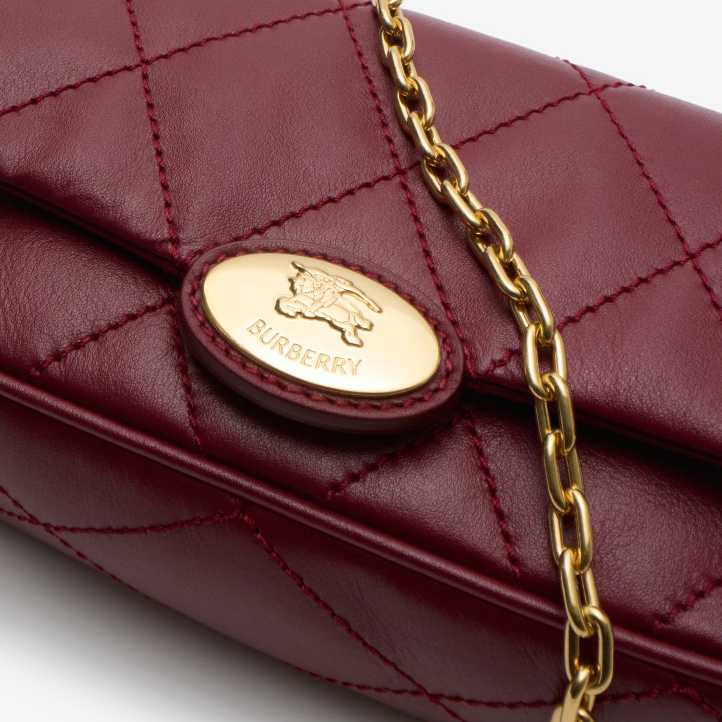 Burberry Quilted Strand Clutch in Punnet