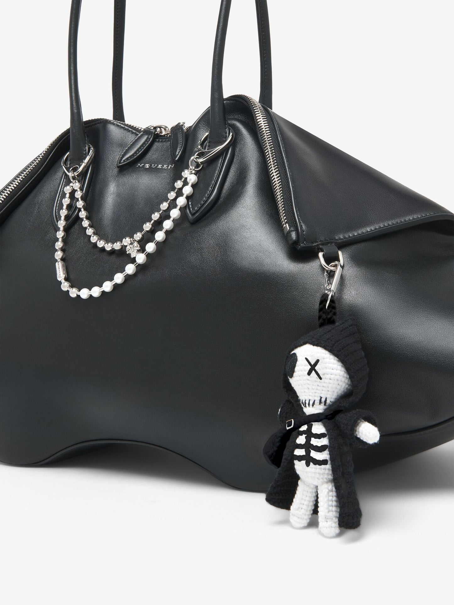 Alexander McQueen Pearl & Skull Double Chain Charm in Palladium