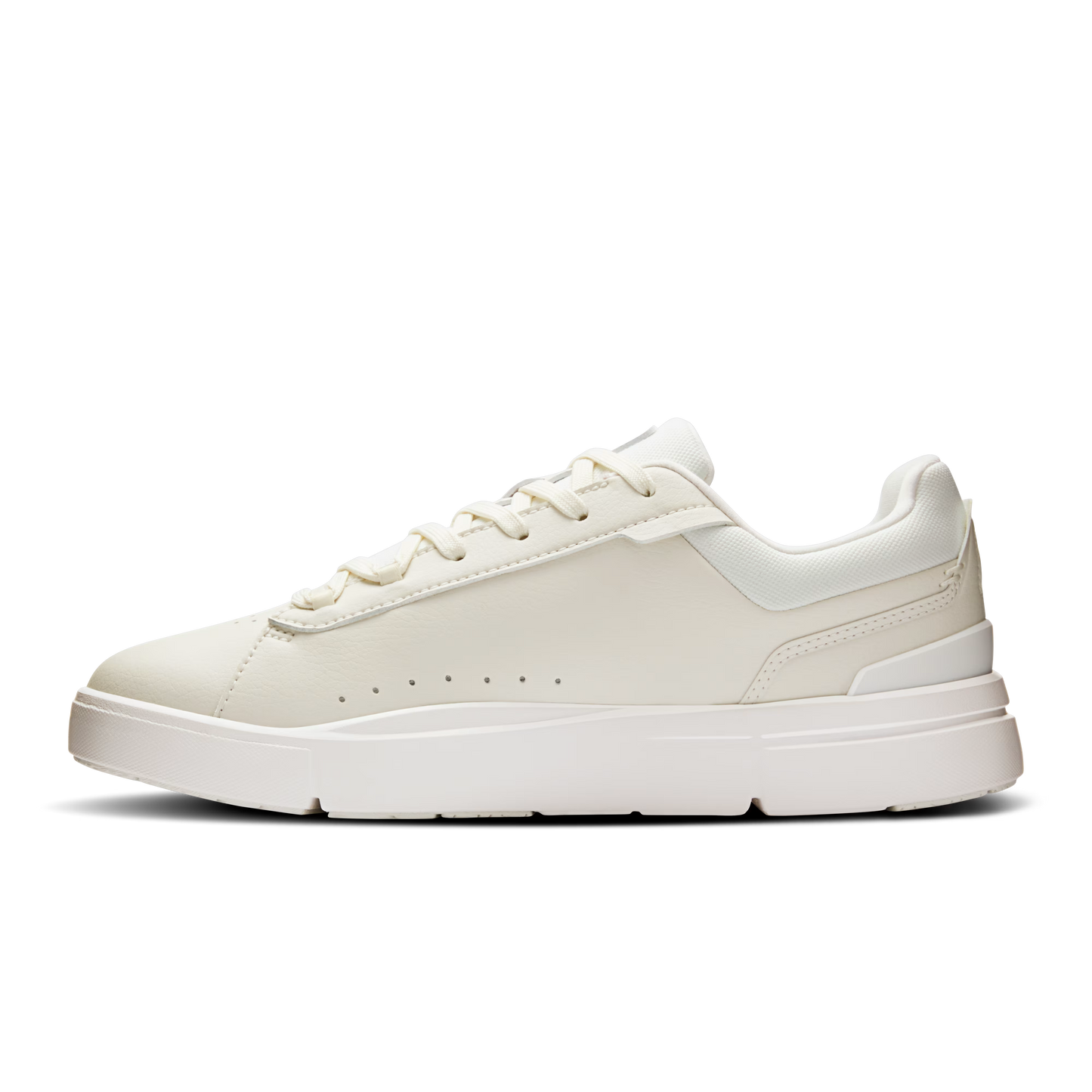 On Running Women's The Roger Advantage in Ivory/Ivory