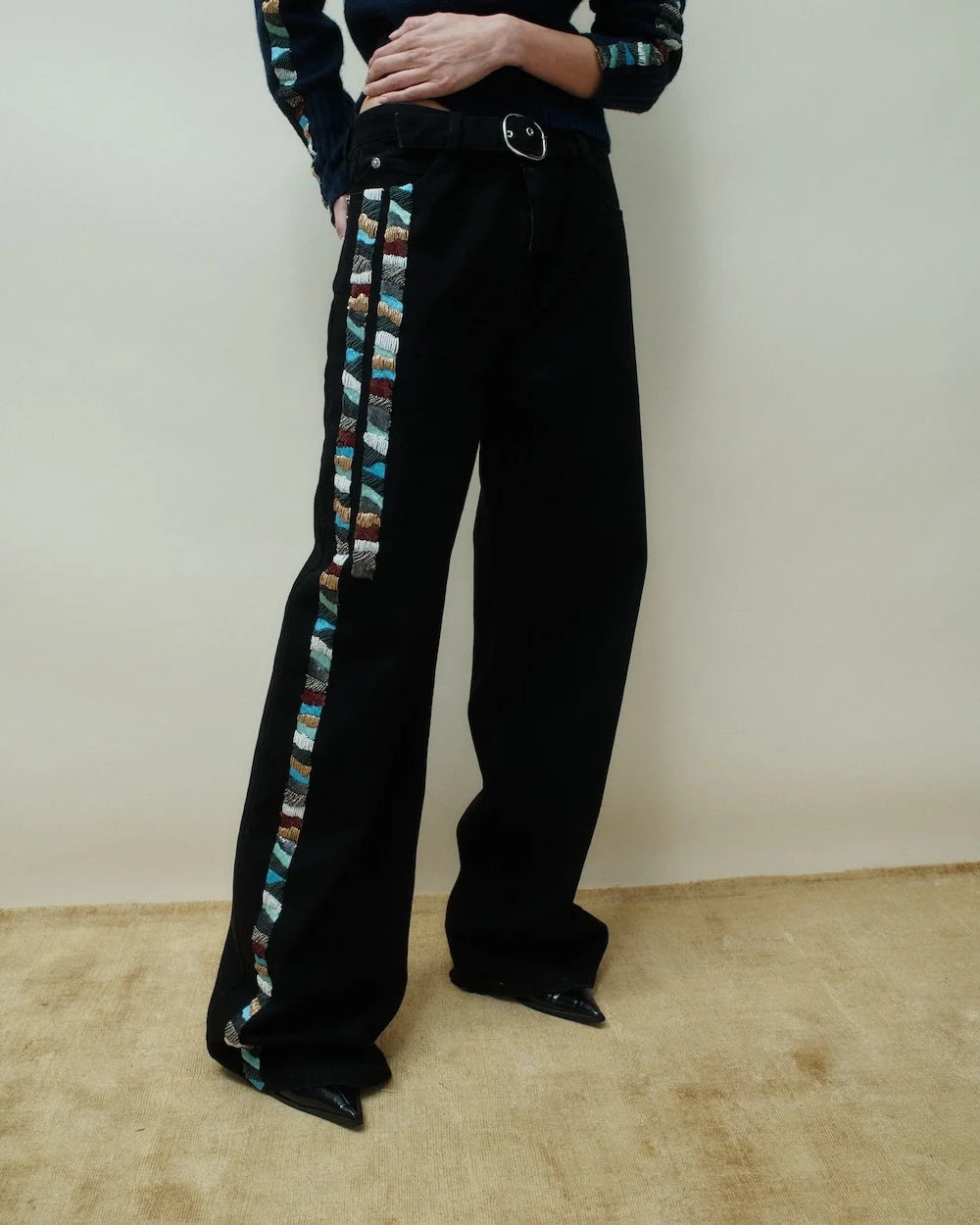 Hellessy Lio Jean in Black