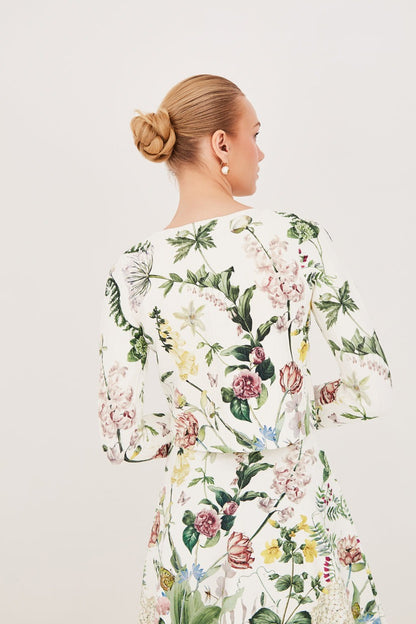 Cara Cara Rose Cardigan in Bloomfield Ivory