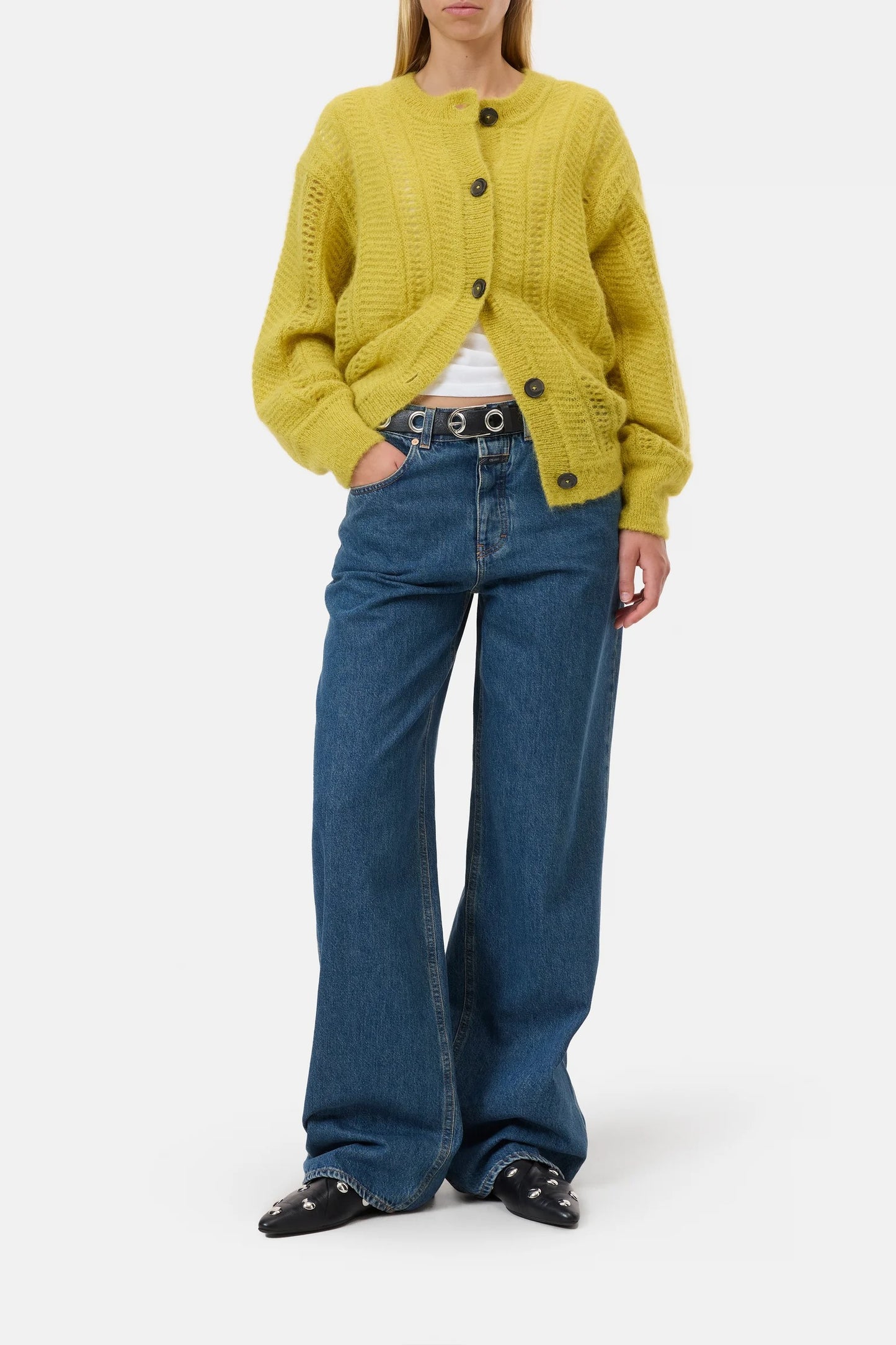 CLOSED Crewneck Cardigan in Golden Yellow