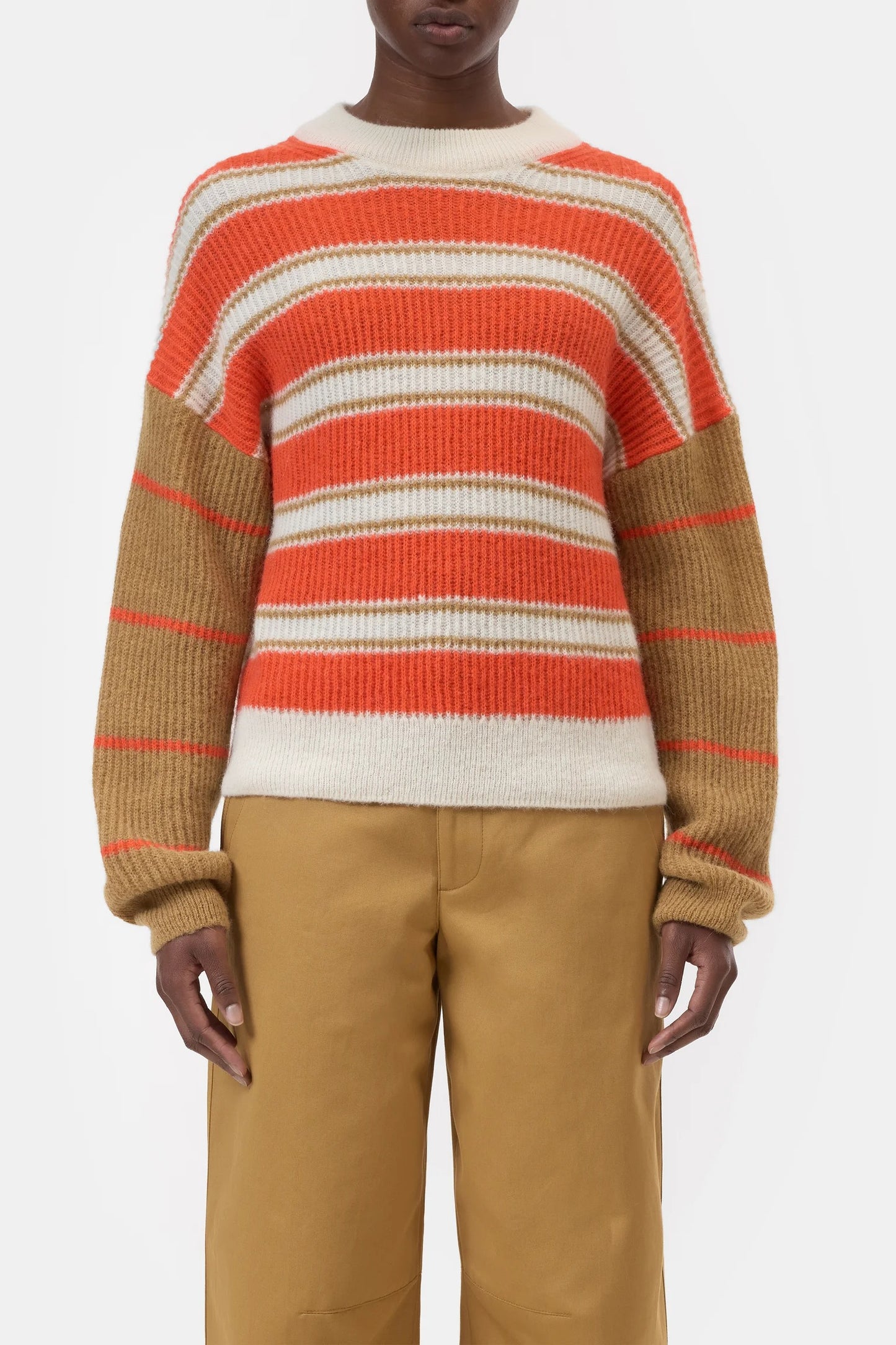 CLOSED Crewneck Long Sleeve in Coral Red
