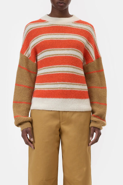 CLOSED Crewneck Long Sleeve in Coral Red