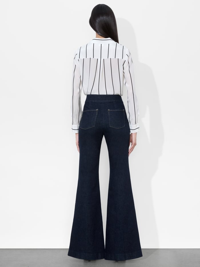 Alice + Olivia The Trouser Jean in Dark Rinse