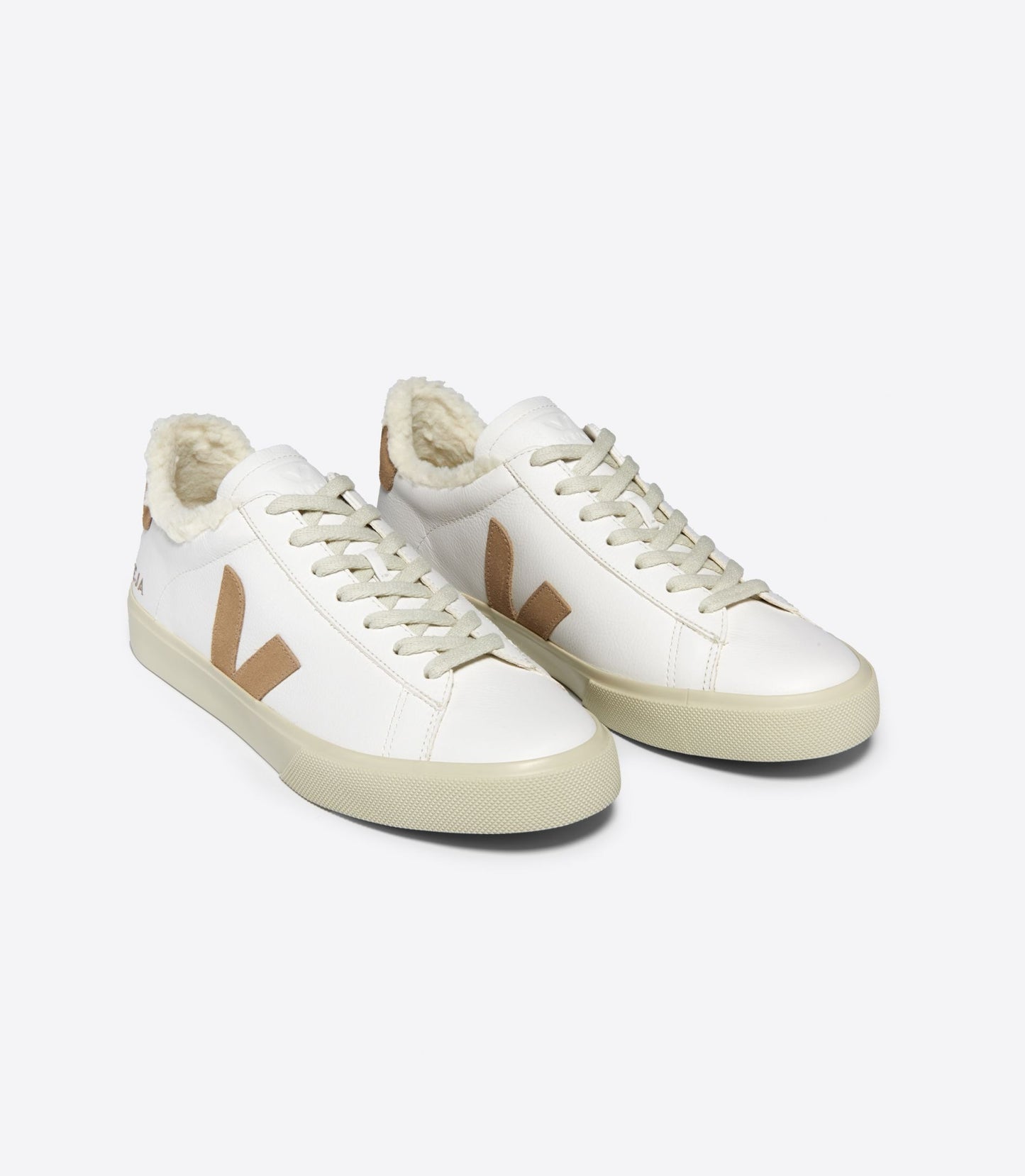 Veja Campo Fured Leather in White Desert