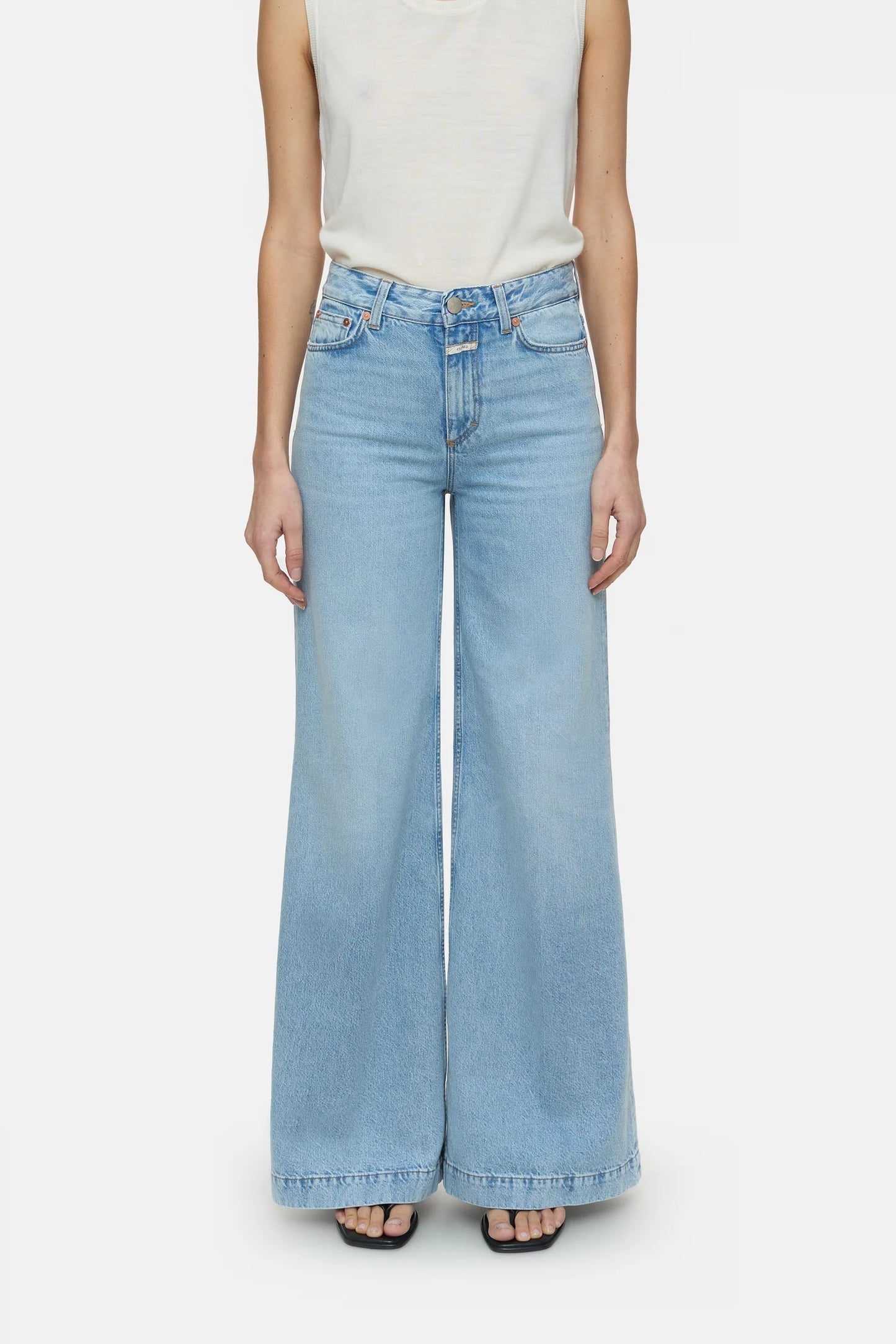 CLOSED Wide Jeans Glow-Up in Light Blue