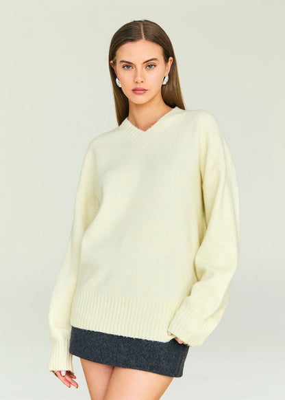 Seroya Alejandra Sweater in Shortbread