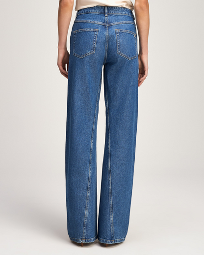 Cinq à Sept Carina Jeans in Salt Breeze