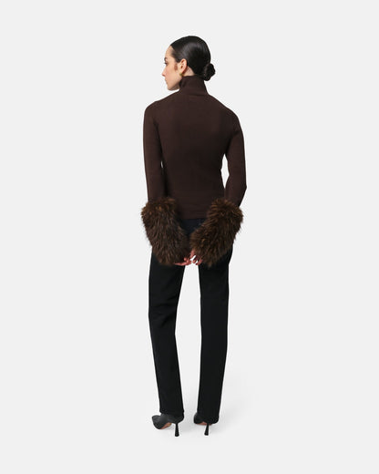 Apparis Aspen Cuff Turtleneck in Dark Brown