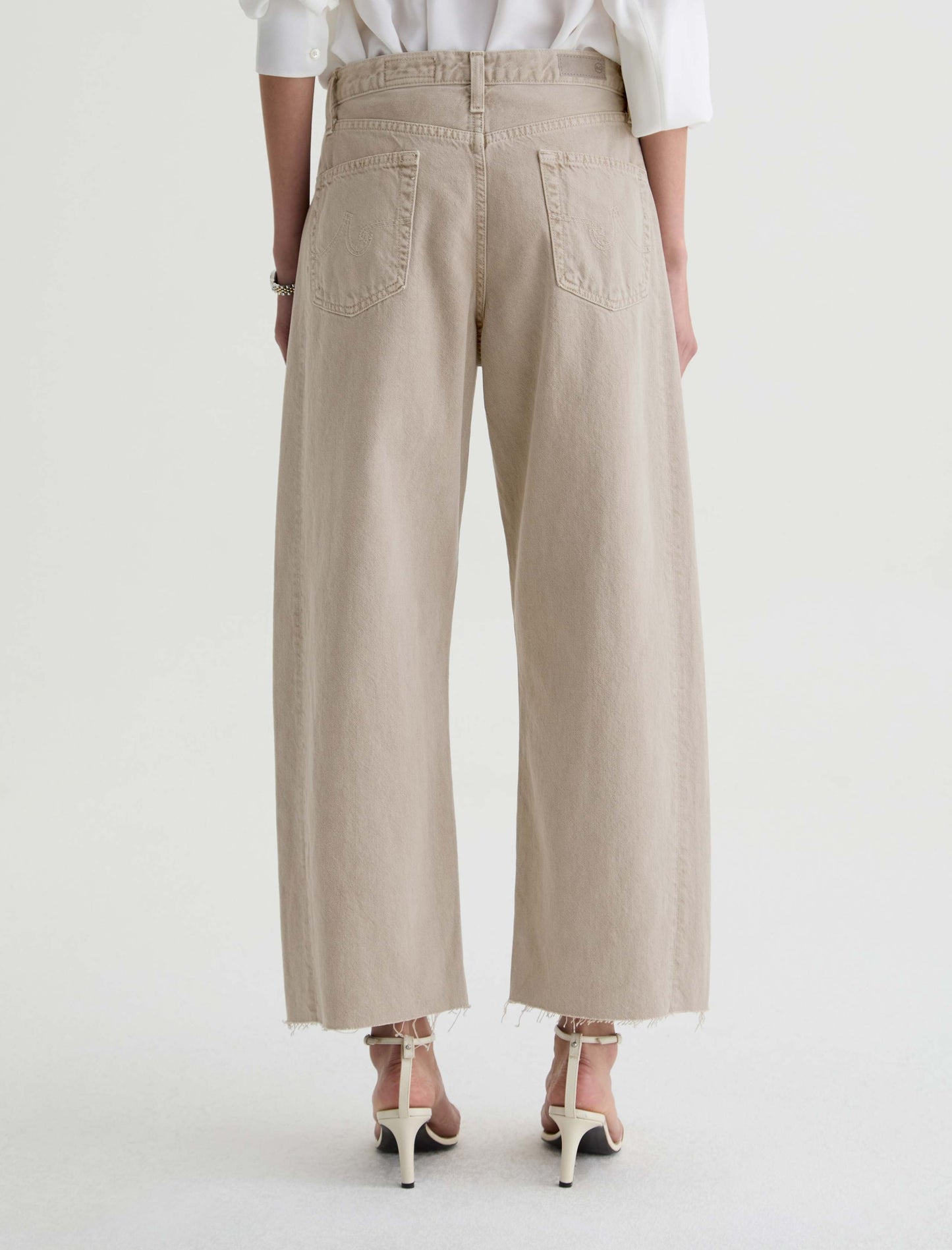 AG Jeans Hattie Crop Jean in Sulfur Light Taupe