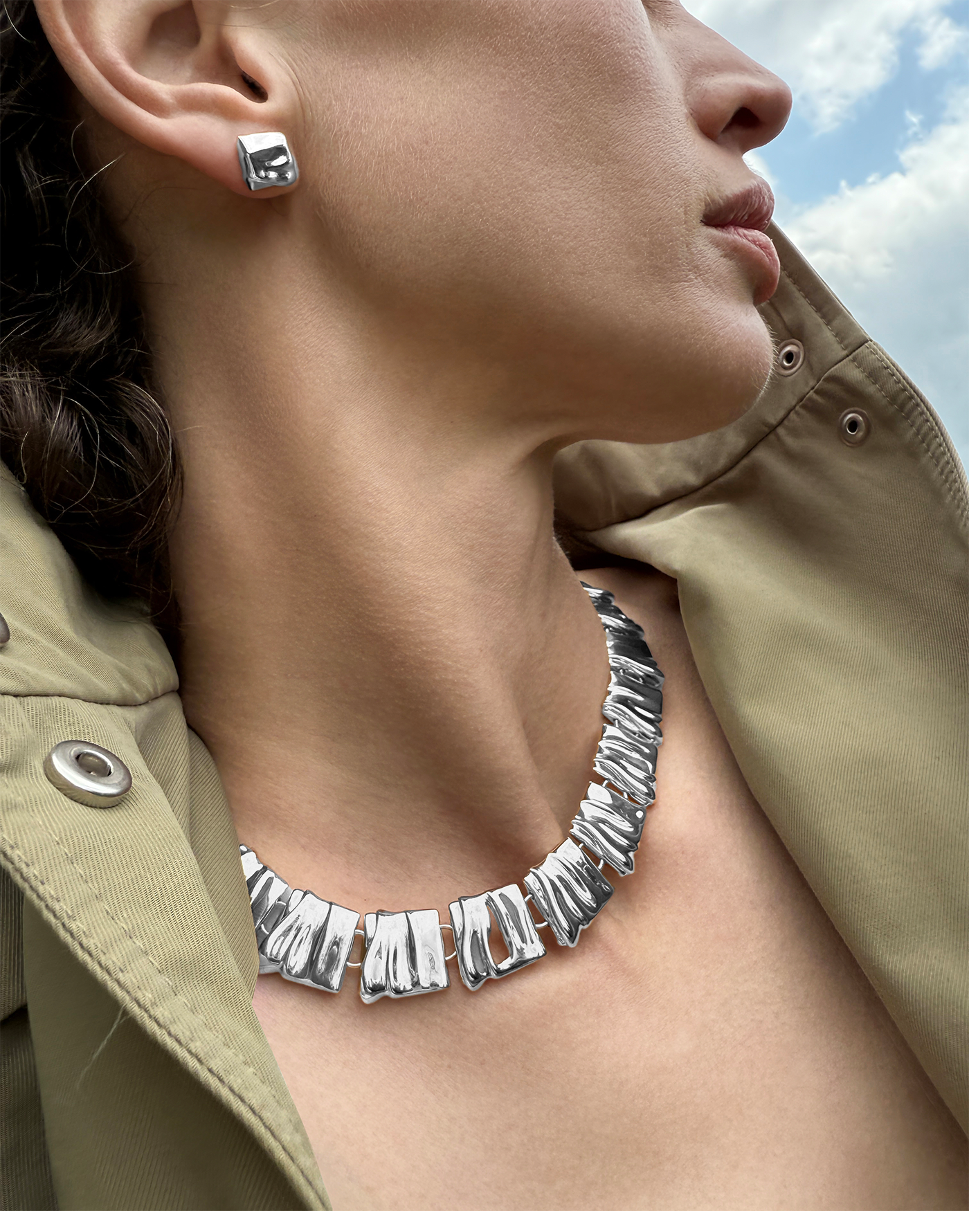 Jenny Bird Sundra Collar in High Polish Silver