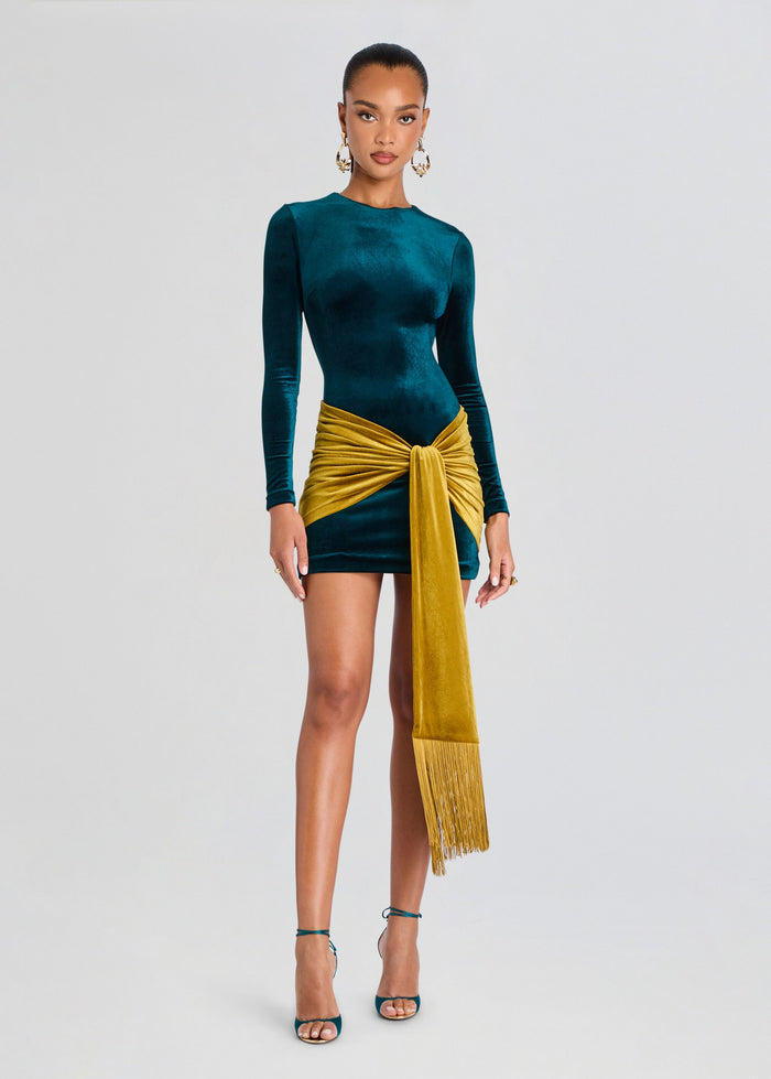 Retrofête Jackson Velvet Dress in Saecelle/Ochre