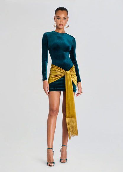 Retrofête Jackson Velvet Dress in Saecelle/Ochre