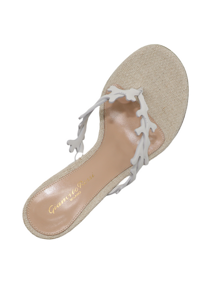 Gianvito Rossi Nappa Paros Heels in Off White/Naturale