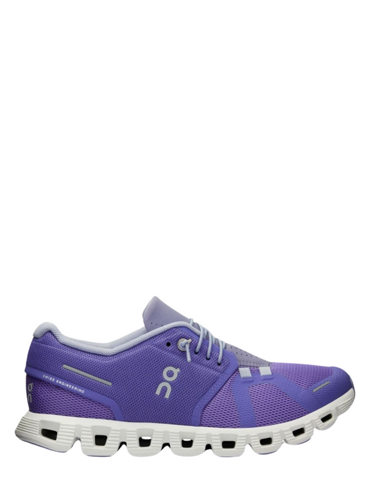 On Running Cloud 5 Sneaker in Blueberry/Feather