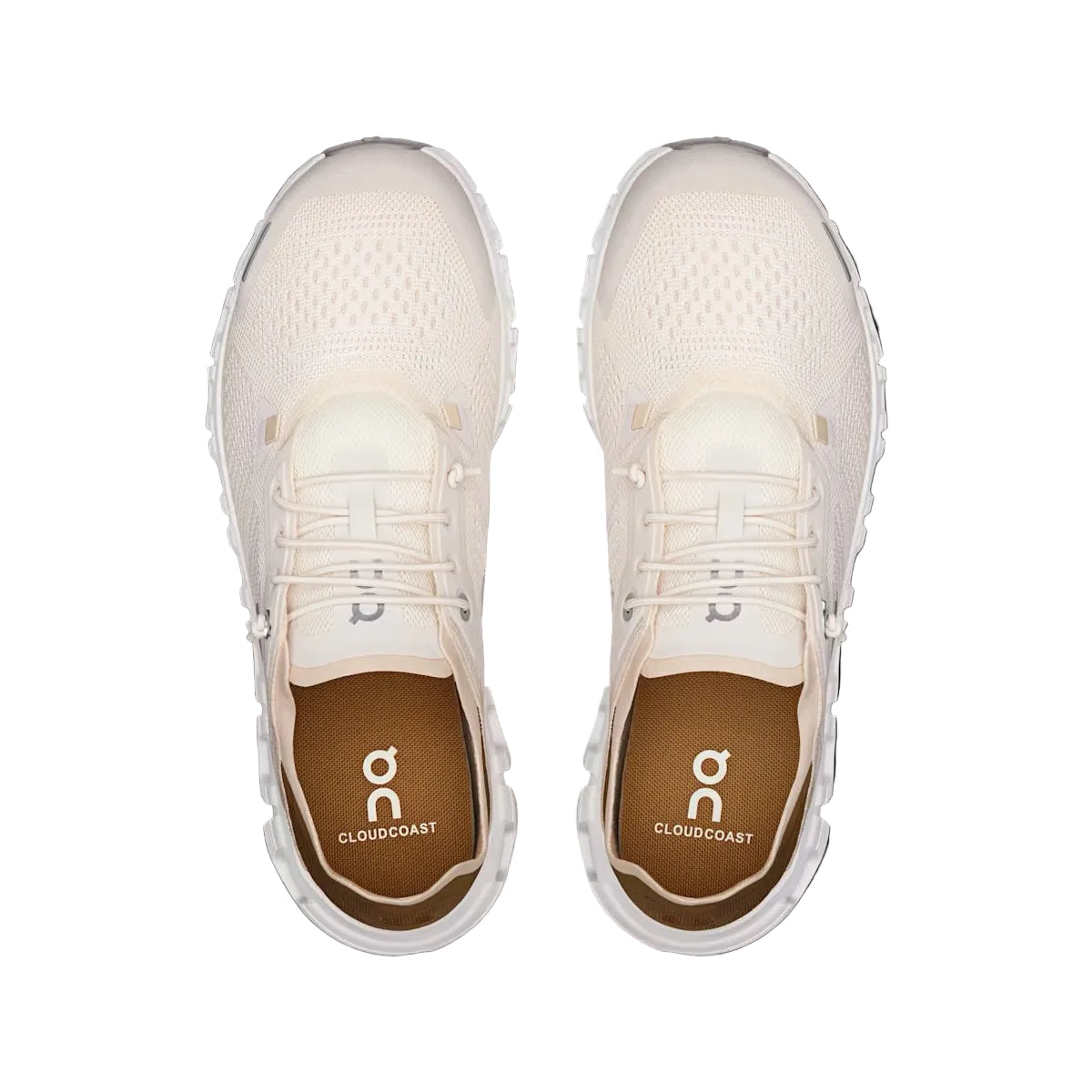 On Running Women’s Cloud 6 Coast Sneaker in Gardenia/Sphinx