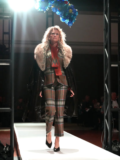Dorothee Schumacher Argyle Statement Scarf in Brick